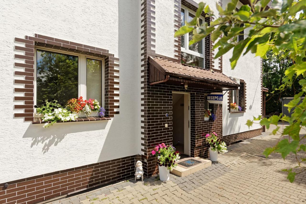 Bed and Breakfast Pensjon Polska Posen Exterior foto
