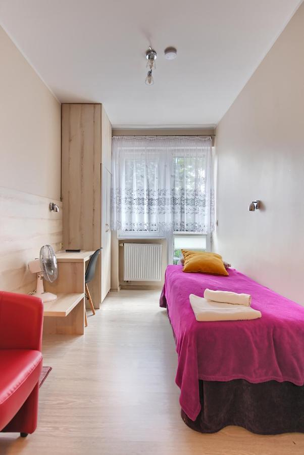 Bed and Breakfast Pensjon Polska Posen Exterior foto