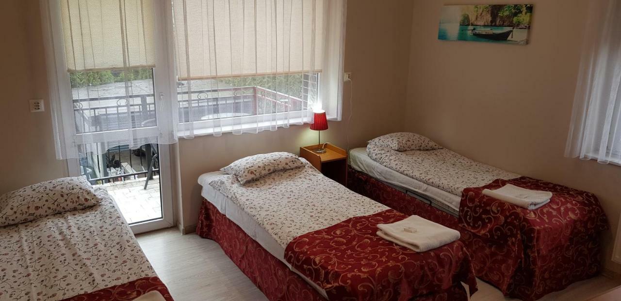 Bed and Breakfast Pensjon Polska Posen Exterior foto